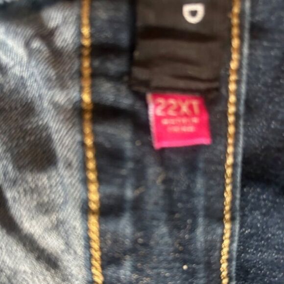 Torrid Denim 5 pocket skinny jeans, size 22XT - Picture 4 of 4